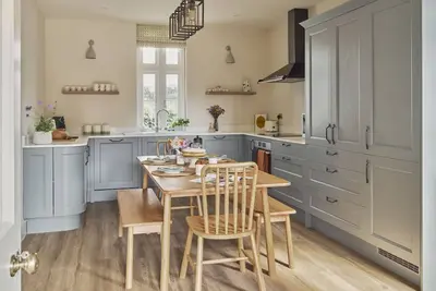 Image de Bridge House at Woodhall Park | Sleeps 5