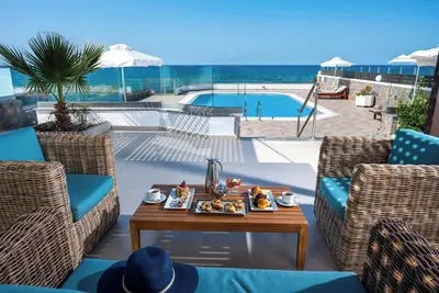 Image de Dream Villa Athena-2 bedrooms Beach Front with private pool