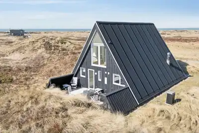 Image de Chalet unique - Vue sur la mer du Nord à proximité d'une plage de sable fin