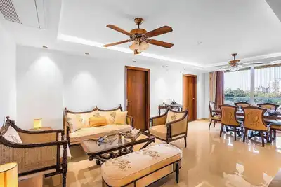 Image de The Majestic Crown - 2bhk luxury home by Viraalay