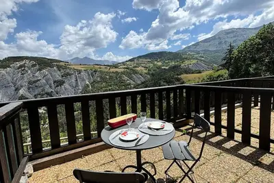 Image de joli petit studio idéalement situé