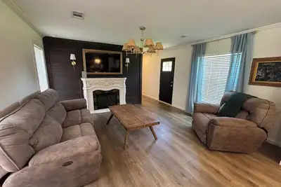 Image de Private Coastal Retreat • 20 Min to the Beach