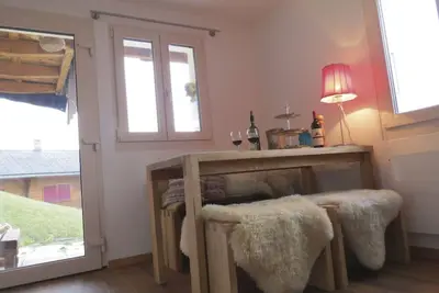 Image de Ferienwohnungen Chalet Safran, (Grächen), 1063 & 1594 by Interhome