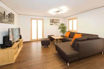 Image de Ferienwohnungen Lunic, AZapartments. ch, B&B, (Grächen), 1057 by Interhome