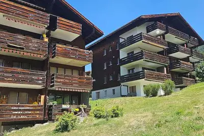 Image de Nr. 22, Haus Azurit, (Grächen), 1201 by Interhome