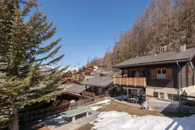 Image de Chalet Dominique, (Grächen), 1013 by Interhome