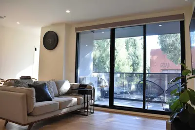 Image de Charming 2bdr Apartment in Richmond close to Mcg