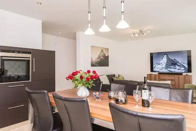 Image de Casa Luna, (Zermatt), 1202. 01 by Interhome