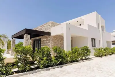 Image de Noera Villas 1 | Elegant Two-Bedroom Villa with Private Pool near Kremasti Beach
