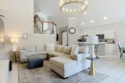 Image de Luxury Family Disney Pool Home in Windsor Palms