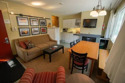 Image de Mountain Views! 2bd Condo nr Loon Mountain Resort