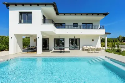 Image de Villa Castella (Istria - Svetvinčenat)
