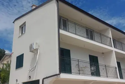 Image de Appartement d'une chambre avec le balcon et la vue sur le mer Krusevo, Novigrad (A-27662-a)