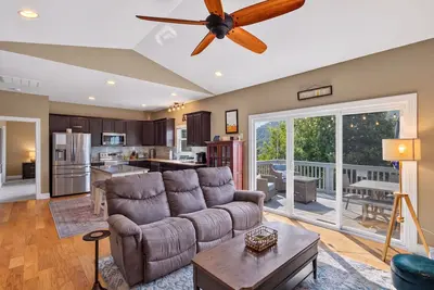 Image de Winston’s Ridge: Mountain Views with a Hot Tub