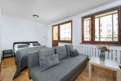 Image de Spacious Apartment in Center | Balcony | Desk