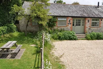 Image de 2 Bed in Axminster (oc-bloom)