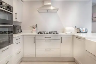 Image de 4 Bed in Brixham (oc-77206)