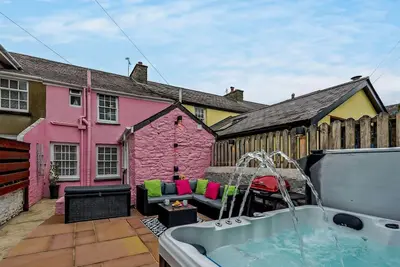 Image de 3 Bed in Aberaeron (oc-77951)