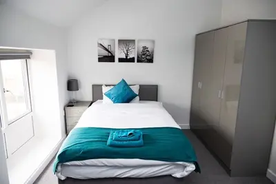 Image de 3-Bed Anfield | Private Parking | Sleeps 5