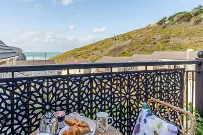 Image de 2 Bed in Truro (oc-86648)
