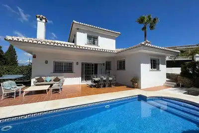 Image de Large Family Villa in Miraflores Mijas Costa with 5 Beds, 5 Baths and Pool