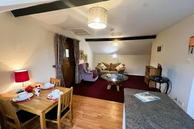 Image de 1 Bed in Godshill (oc-ic146)