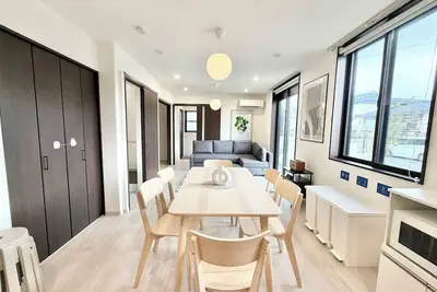 Image de Modern Japanese House Near Ozu Station by Restavio