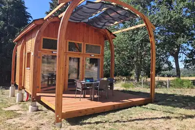 Abeilles & Etoiles, La Ruche Céleste