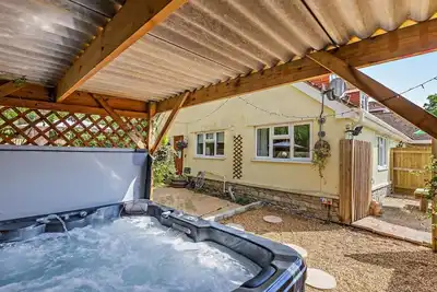 Image de 2 Bed in Godshill (oc-78573)