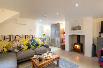 Image de 3 Bed in Bridport (oc-dc080)