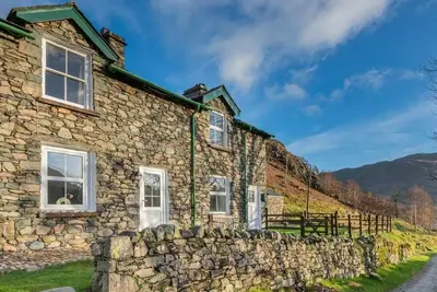 Image de 2 Bed in Penrith (oc-sz178)