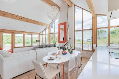 Image de 3 Bed in Pembroke (oc-66265)