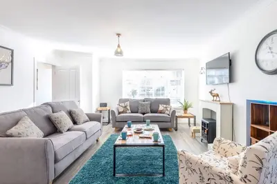 Image de 4 Bed in Brockenhurst (oc-80420)