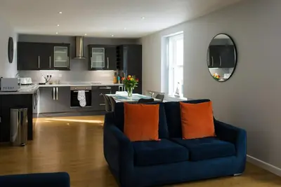 Image de 2 Bed in Tenby (oc-fb284)