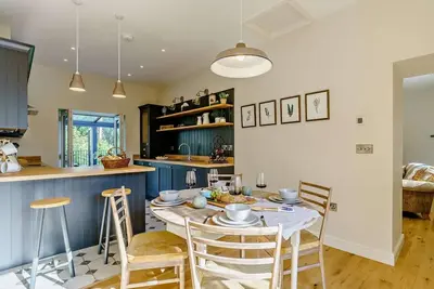 Image de 2 Bed in Richmond (oc-83085)
