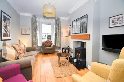 Image de 3 Bed in Keswick (oc-sz545)