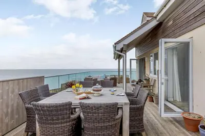 Image de 4 Bed in Bridport (oc-86538)