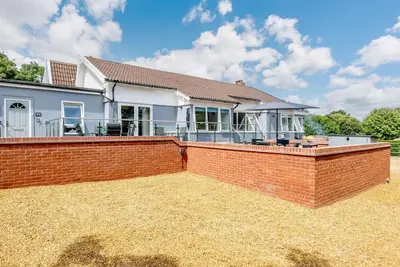 3 Bed in Cromer (oc-87758)