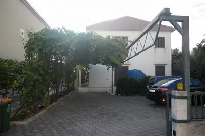 Image de Two Bedroom Apartment with Balcony and Sea View