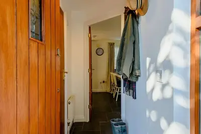Image de 3 Bed in Lymington (oc-90002)