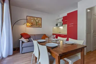 Image de À 200m des pistes de ski, piscine, balcon, télévision, casier à ski, 24m², Les Orres