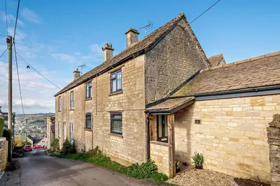 Image de 3 Bed in Stroud (oc-89898)