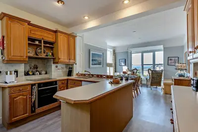 Image de 5 Bed in Aberdovey (oc-90493)