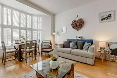 Image de 2 Bed in Tenby (oc-91092)
