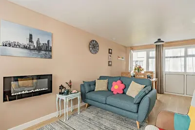 Image de 2 Bed in Pembroke (oc-92164)