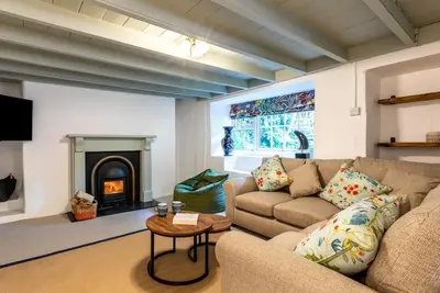 Image de 3 Bed in Truro (oc-93317)