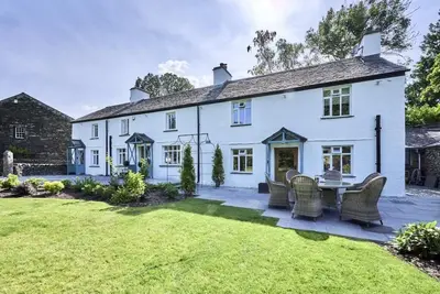 Image de 3 Bed in Windermere (oc-sz596)
