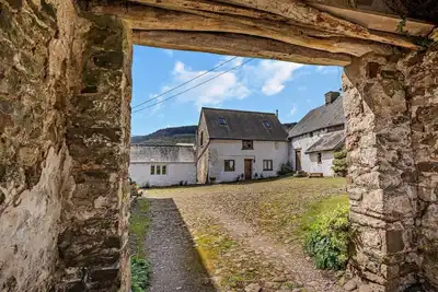 Image de 2 Bed in Pontypool (oc-73156)