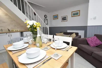 Image de 3 Bed in Tenby (oc-fb141)