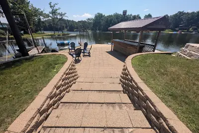 Image de 4br West Branch Lake House, Private Beach, Kayaks & Fire Pit